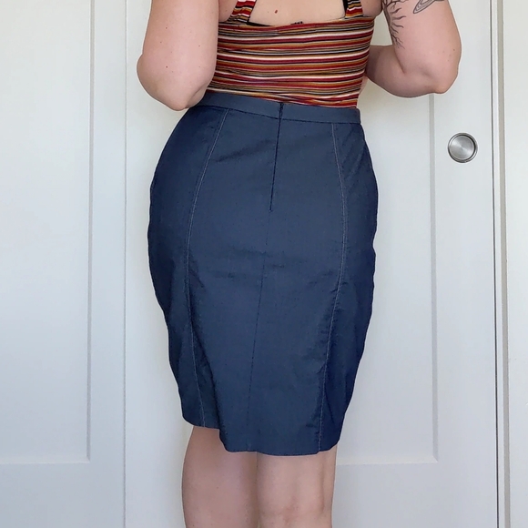 Vintage High Waisted Lee Dark Indigo Belted Pencil Skirt 6M - Picture 9 of 9